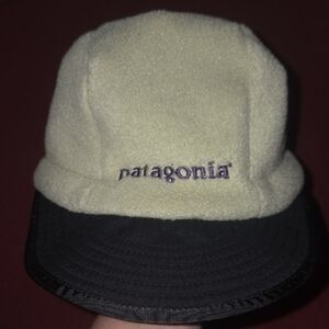 Vintage Patagonia Cream Green and Black Fleece Cap Duckbill